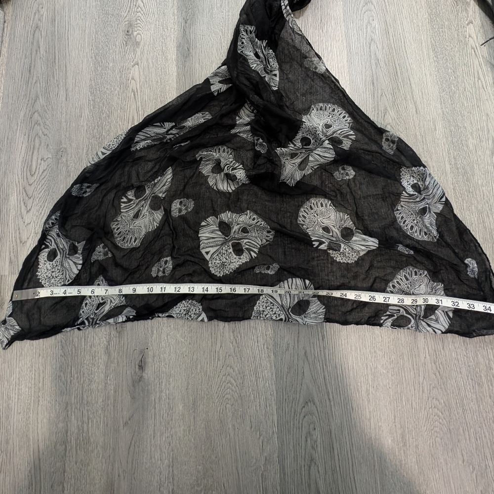 Skull Print Lightweight Scarf Y2K Indie Sleaze Goth Emo Grunge - Picture 5 of 5